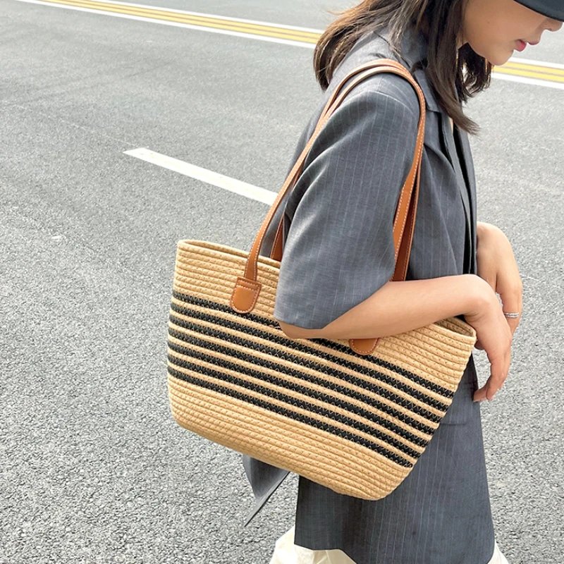 New Colored Striped Grass Woven Handbags Women Woven Single Shoulder Tote Bags New Beach Vacation Travel Handbag Vintage Bags