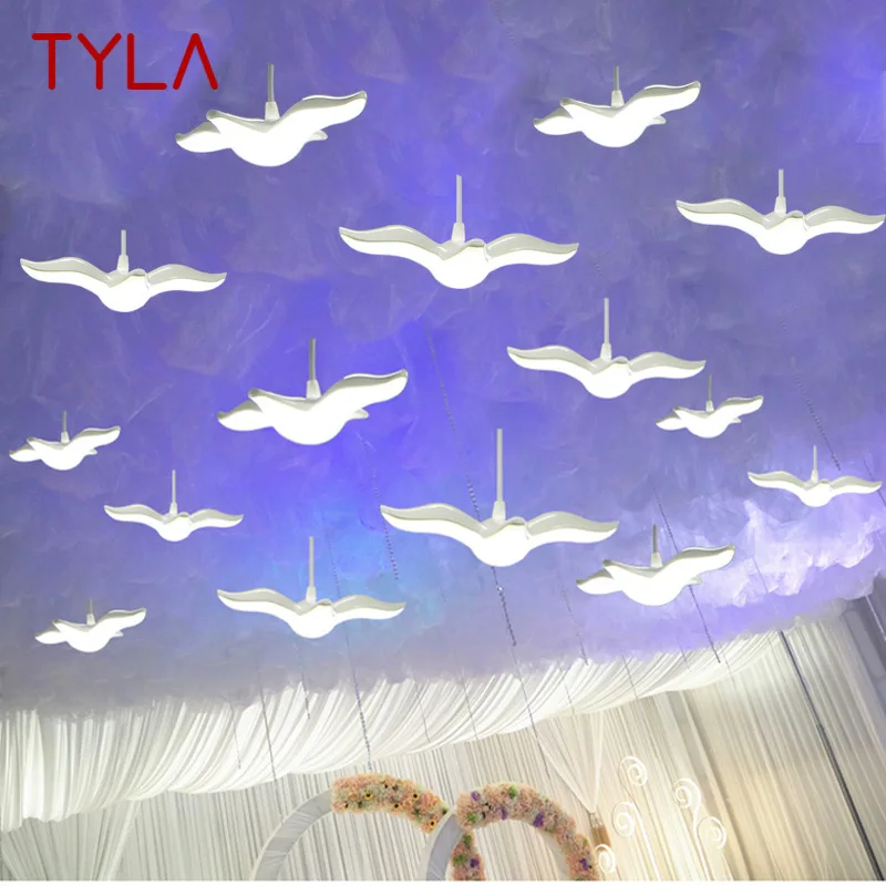 

TYLA Road Lead Wedding LED Flying Birds and Seagulls Wedding Hanging Acrylic Lights Decoration Party Stage