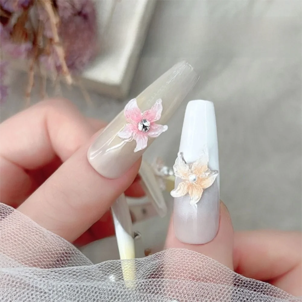 30PCS Cute Soft 3D Flowers Nail Art Charms Acrylic Sticker Nail Decals Manicure Decor Nail Art Enthusiasts