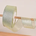 Light yellow green10