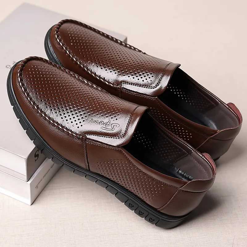 2024 New Summer Breathable Shoes for Men Genuine Leather Soft Casual Shoes Man Slip-on Cutout Shoes Cowhide Summer Loafers