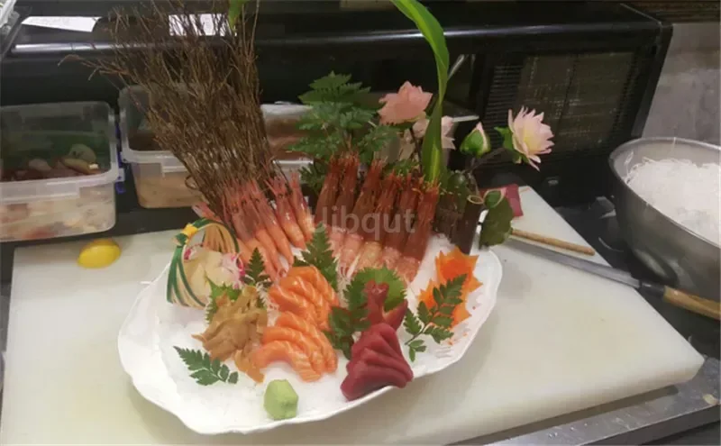 Sushi Tools Vintage bamboo sushi dish seafood Decorative grass fence Japanese Korean plate Cuisine Sushi Boats Creative Exquisite Sushi Tool
