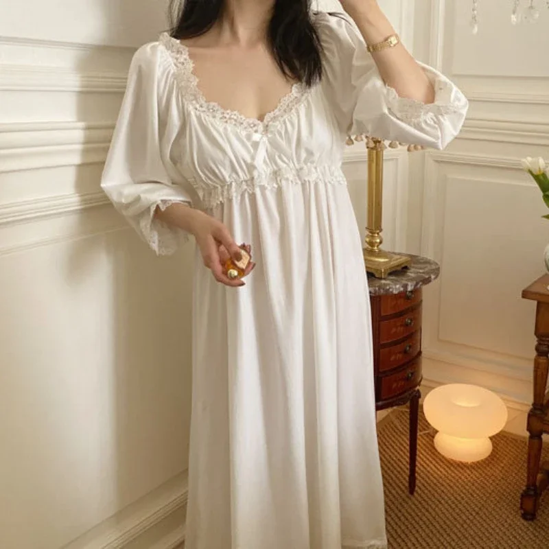 

Sexy Nightie Princess Sleepwear Victorian Cotton Night Dress Women Autumn White Long Peignoir Vintage Romantic Nightgowns Padded