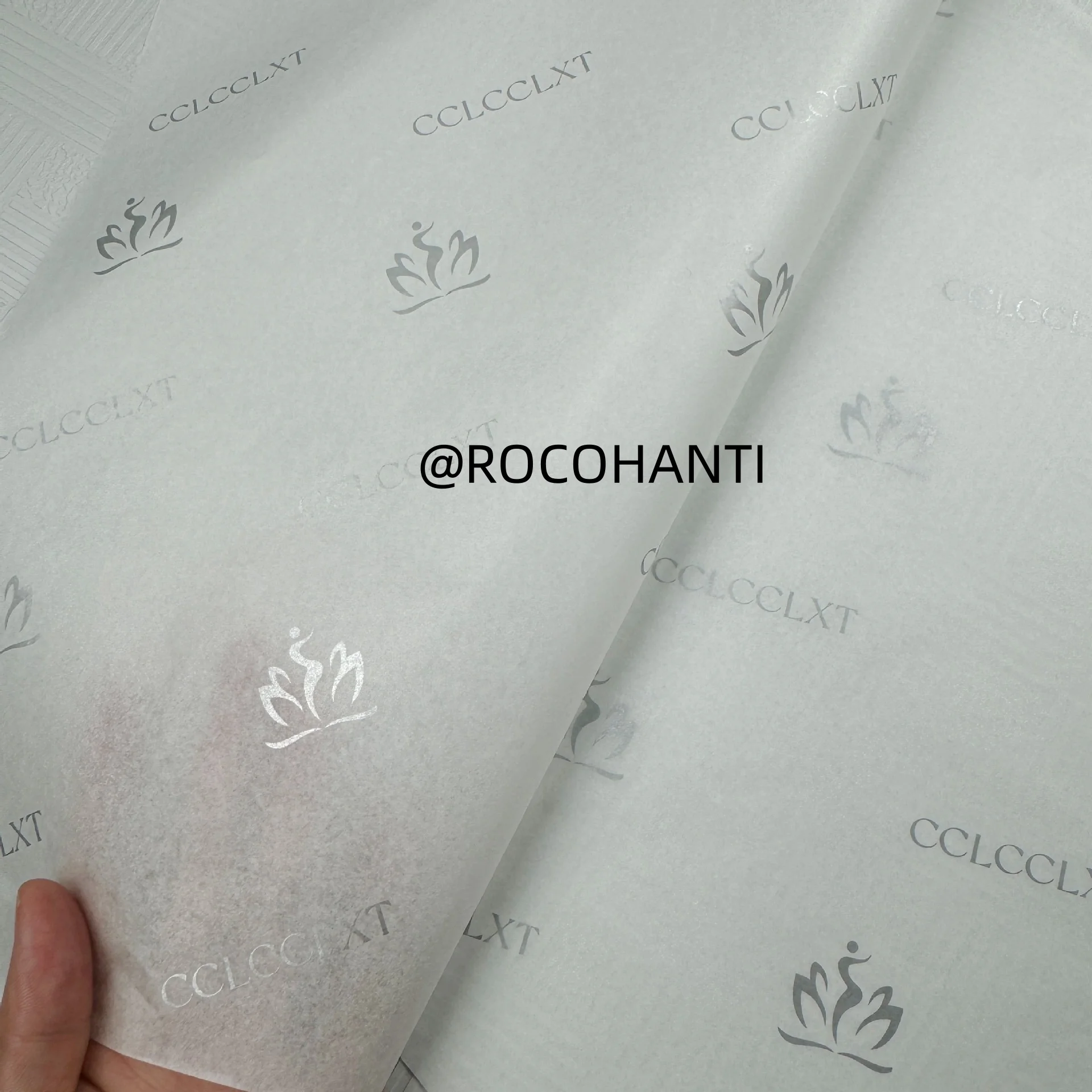 100 דפים מודפסים בהתאמה אישית נייר טישו לבן שחור מתנה בגדים נעליים נייר ממוחזר אריזה עם לוגו