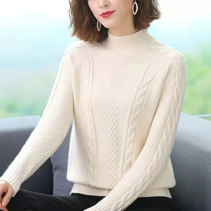 Рисунок 3 - Женский осенне-зимний новый модный