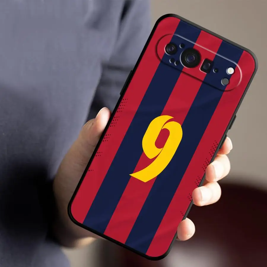 Football-Themed Phone Case - Stylish Protective  Cover