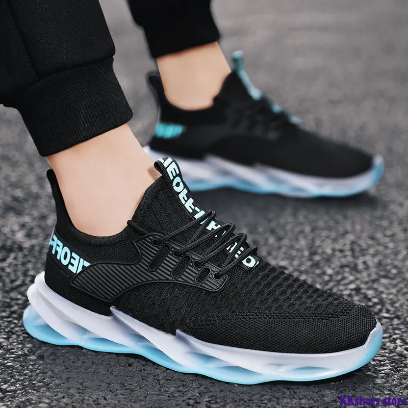 

New Sport Shoes Men Breathable Trainers Men Sneakers Lace-Up Air Mesh Rubber Men Walking Shoes Chaussure Homme Sapato Masculino