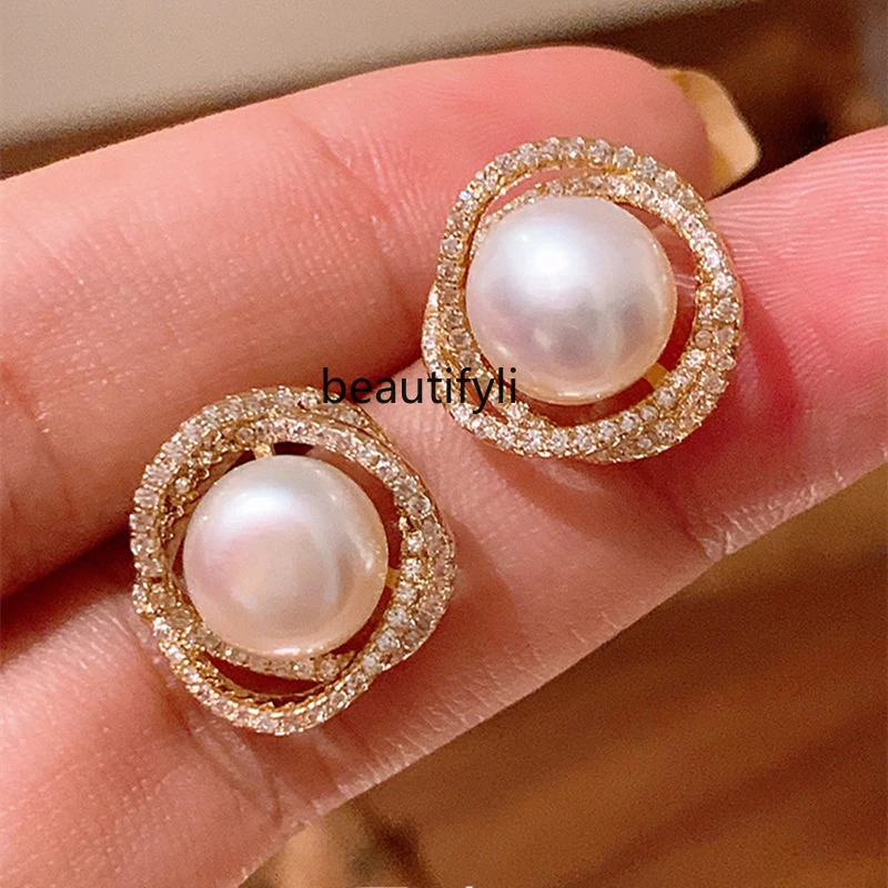 

Light luxury pearl stud earrings women's high-end earrings trendy simple temperament versatile sterling silver earrings