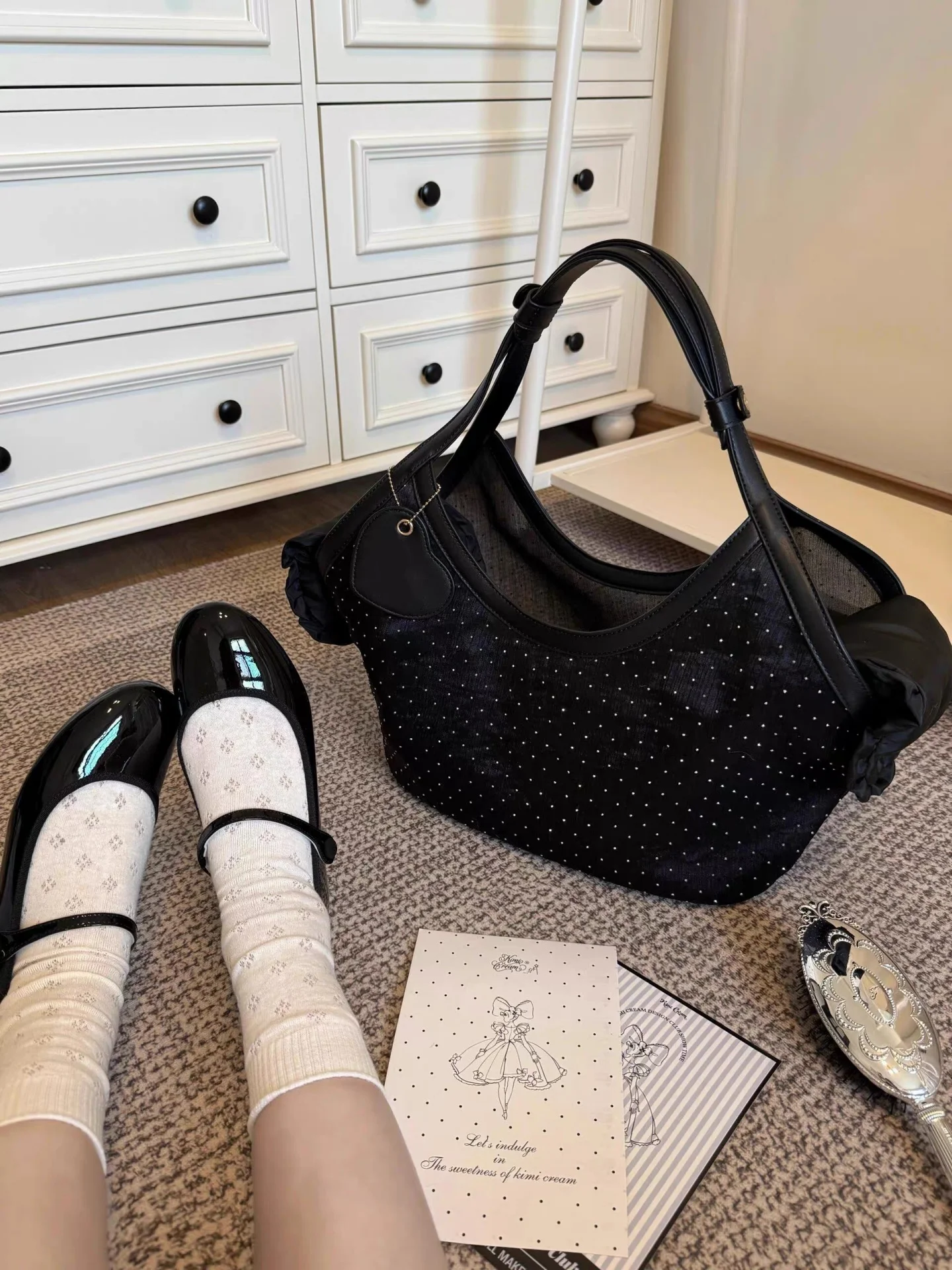 Fashionable Vintage Messenger Bags New Polka Dot Handbag Korean-style Large-capacity Tote Bags Versatile Comfortable Casual Bags