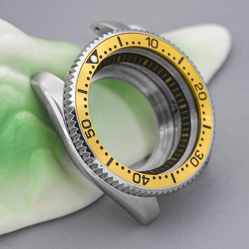 Mod Seiko SKX007 SRPD watch case fits NH35 NH36 4R35 7S26 movement case with sapphire glass S crown 3.8 Men's Diving Case Parts