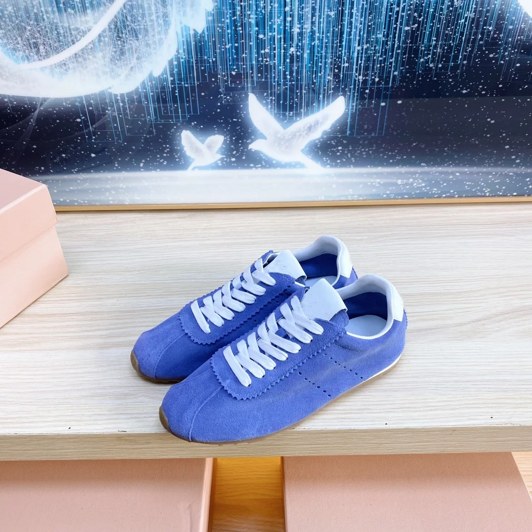 Genuine leather retro training shoes, women's flat bottomed lace up versatile casual board shoes
