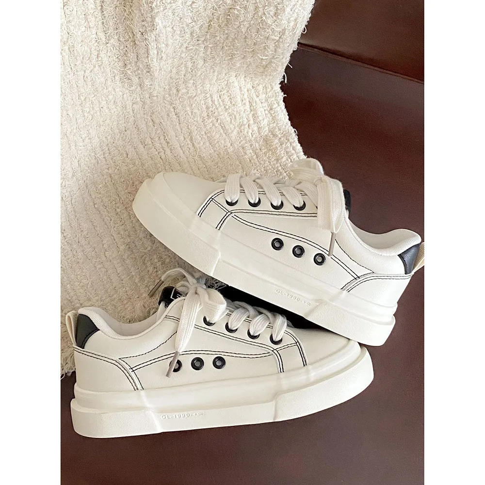 Thick Soled Heels Comfortable Women's Shoes Fashionable New Casual Flat Shoes Lightweight Sports Women Casual Board Shoes 24-217