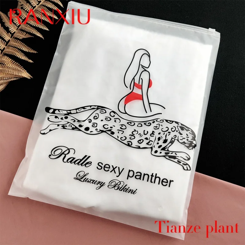 Printed T Shirt Plastic Zip Lock Bag Resealable Matte Frosted Zipper Bags for Clothing Packaging
