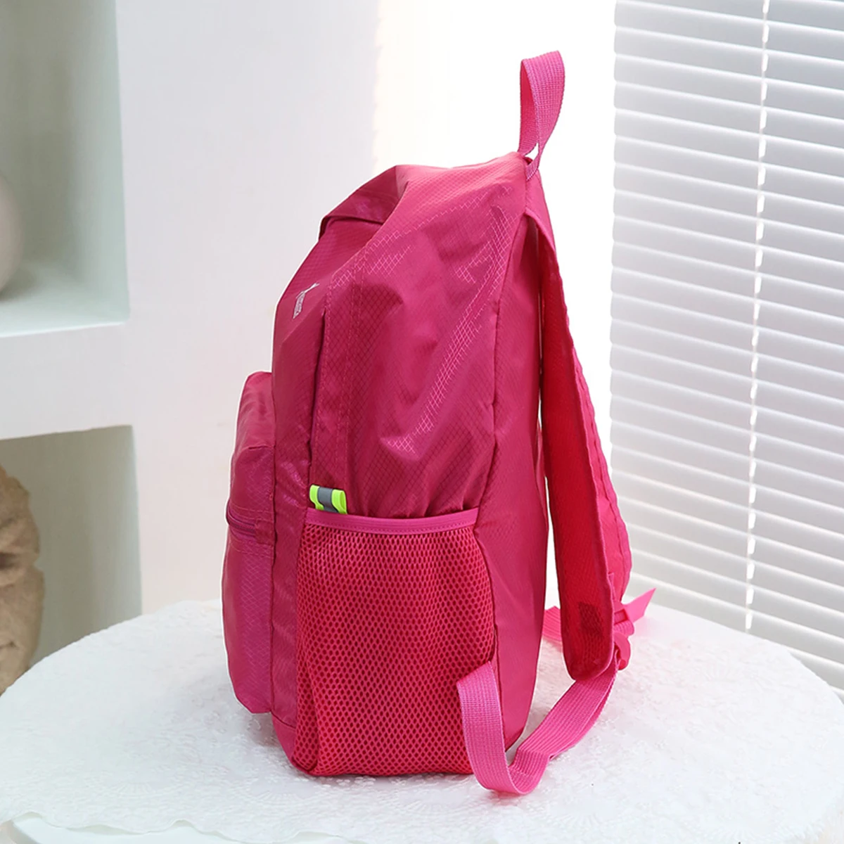 Backpack Outdoor Mountaineering and Climbing Women's Travel Ultra-Light Portable New Summer Ultra-Thin Foldableing Hiking Skin Bag Cosmetics Bag