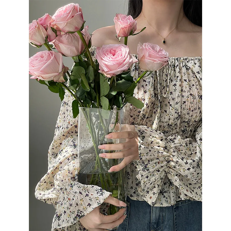 

Цветочные шифоновые блузки с вырезом лодочкой для женщин, лето 2023, Новая корейская модная блузка с принтом, милые шикарные топы, Повседневный пуловер, блузки