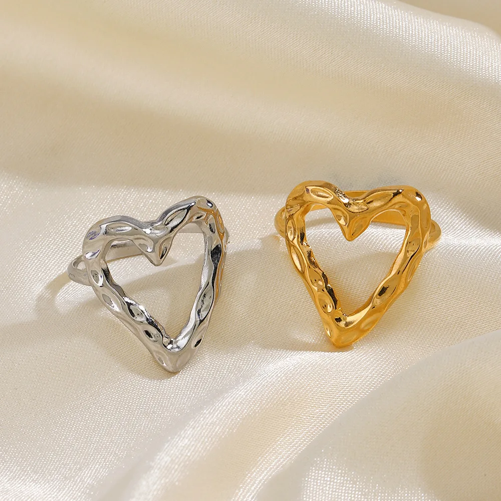 

Fashion Stainless Steel Love Heart-Shaped Ring Personalized Hip Hop Popular Irregular Shaped Heart-Shaped Titanium Steel Ring