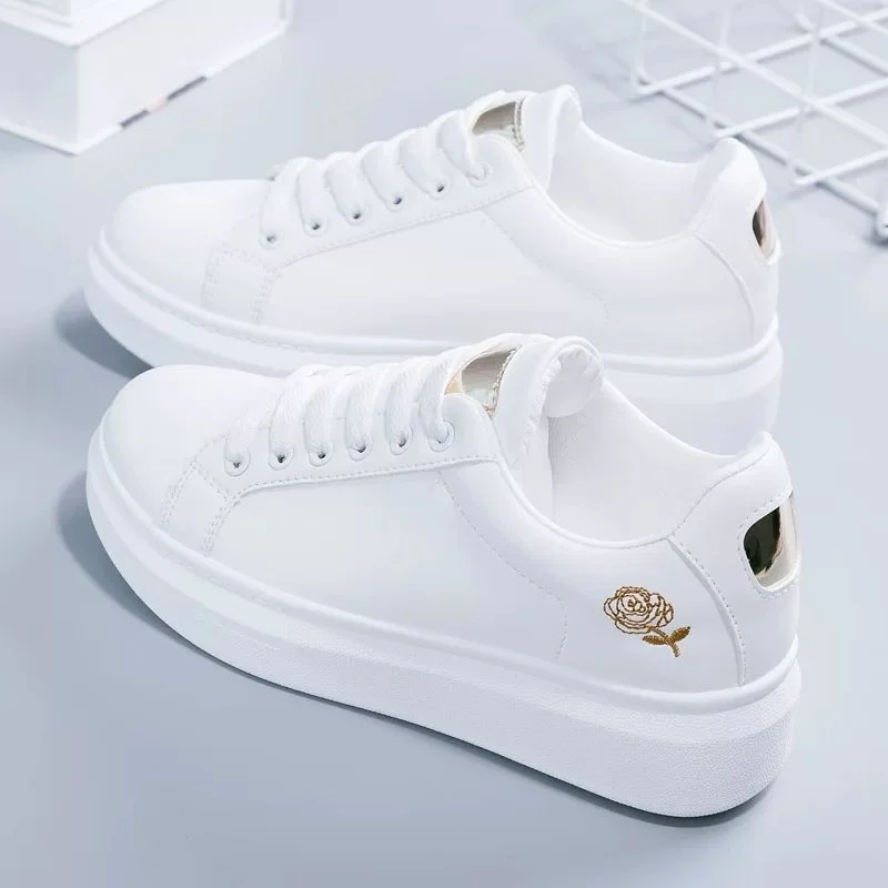 White Women Shoes Spring Famale Sneakers Breathable Flowers Lace-Up Women Sneakers Women Shoes Fashion Embroidered Casual Shoes