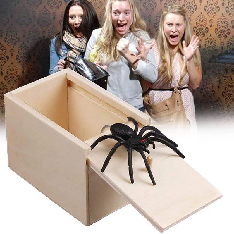Holiday Decoration Box April Fool'S Day Spoof Scare Box Fear Spider Small Wooden Box Halloween Holiday Decoration Ornament