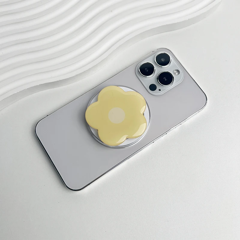 With magnet Yellow