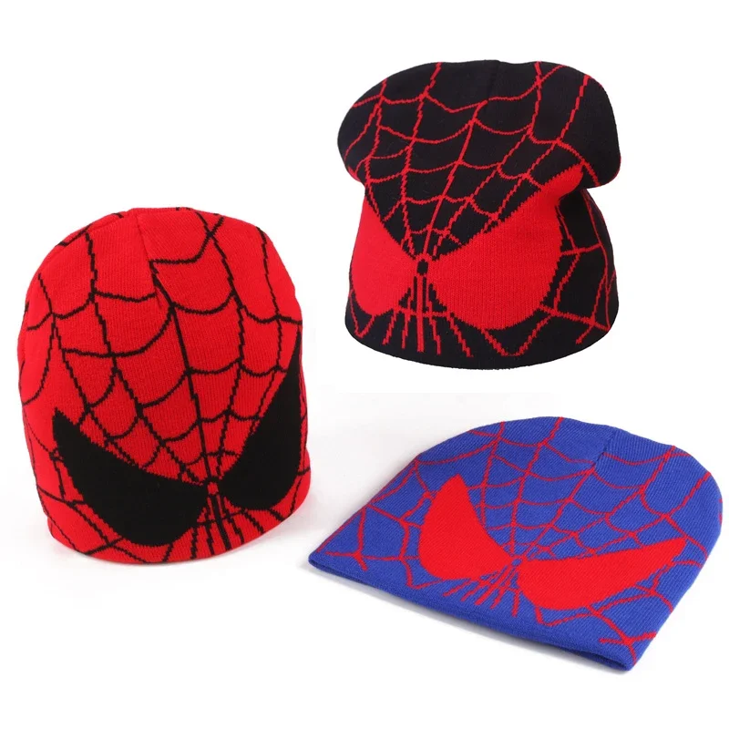 Рисунок 2 - Детская шапка с героями Диснея