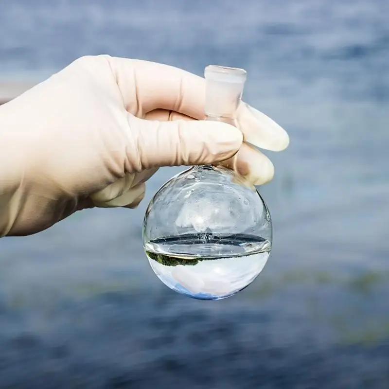 Качественная питьевая вода. Минеральная вода казахстана. Минеральные воды. Мальчик пьет воду. Вода бонаква 1,5л.
