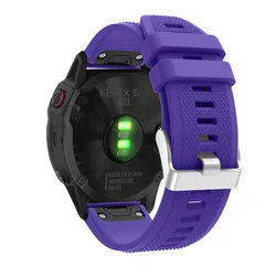 Silicone QuickFit Watchband with Textured Surface and Silvery Buckle - 22mm - Fenix 8 47mm (11)