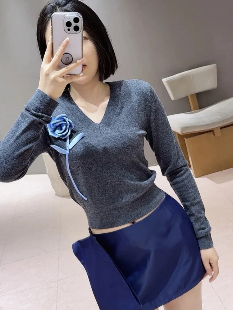 High-End Version V-Ne Knitwear Blue Flower 3D ey Top Faionable Versatile Summer Long Sve Regular Length Ladies Sweater