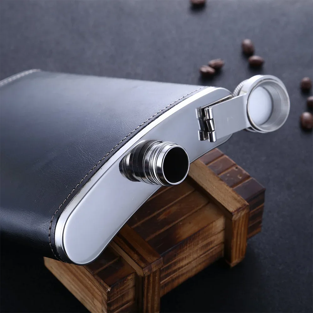 Stainless Steel Pocket Hip Flask with Black Leather Cover for