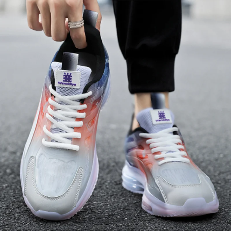 Рисунок 6 - Кроссовки на воздушной подушке для мужчин и женщин