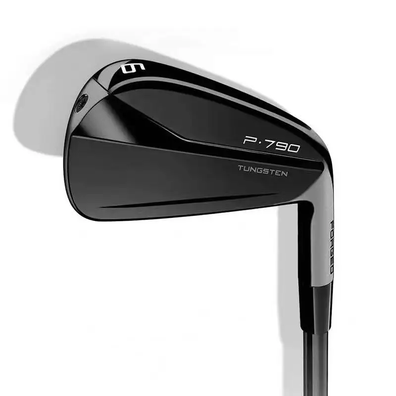 New golf clubs P790 irons set Three generations of Black Knight limited
