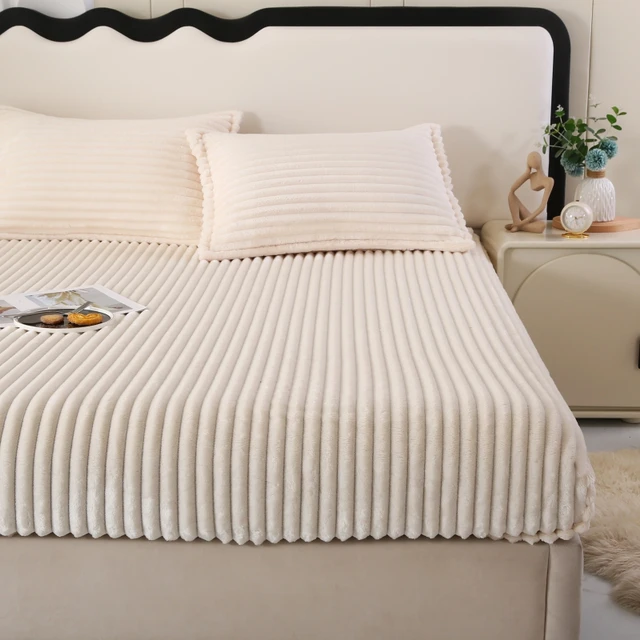 Drap-housse en peluche rayé de couleur pure, protection de matelas complet/double/Queen/King, pour chambre à coucher, appartement, universel, doux, confortable, chaud, respirant et lavable en machine, 1 pièce 4