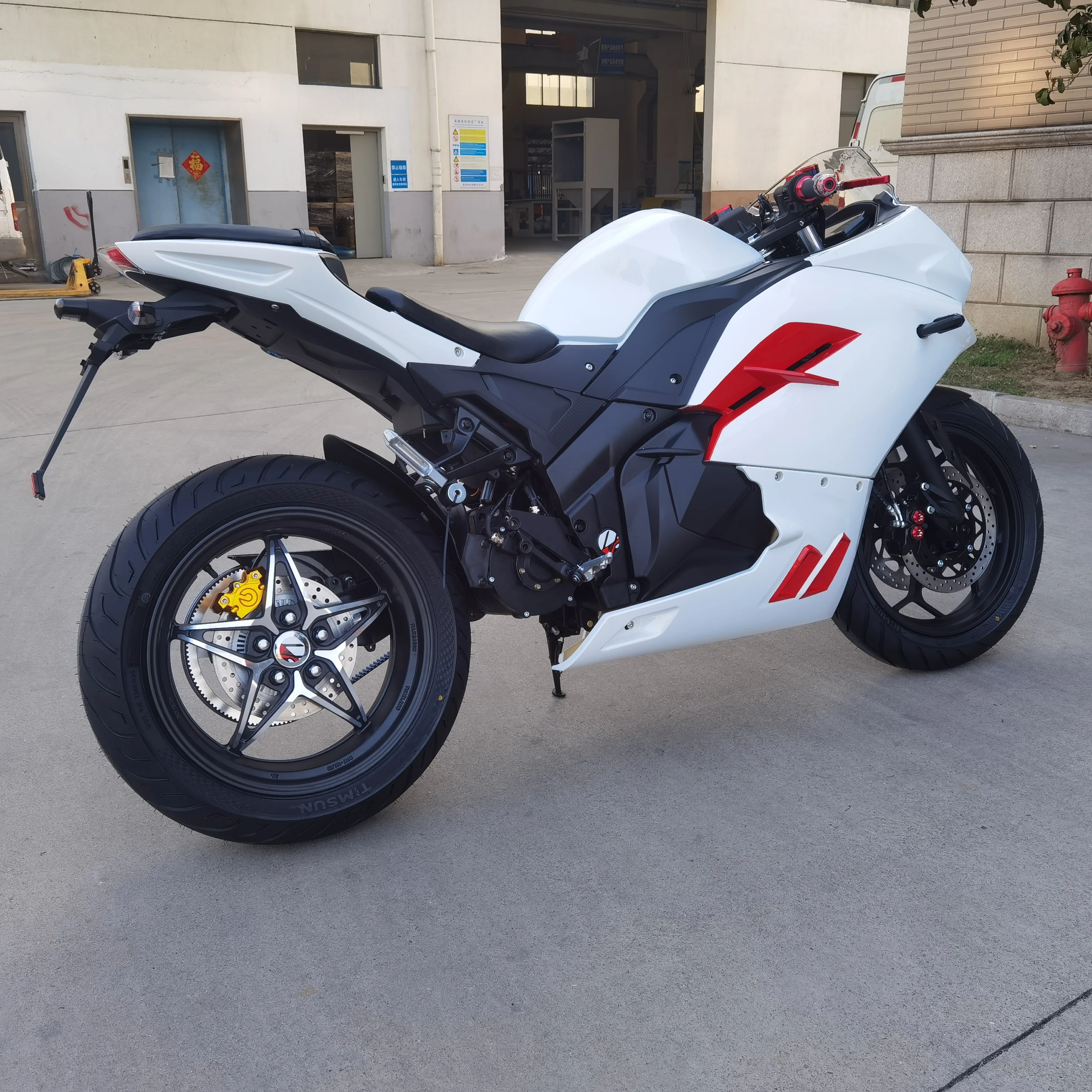 

2022 Новый дешевый двухколесный Электрический мотоцикл для взрослых на продажу