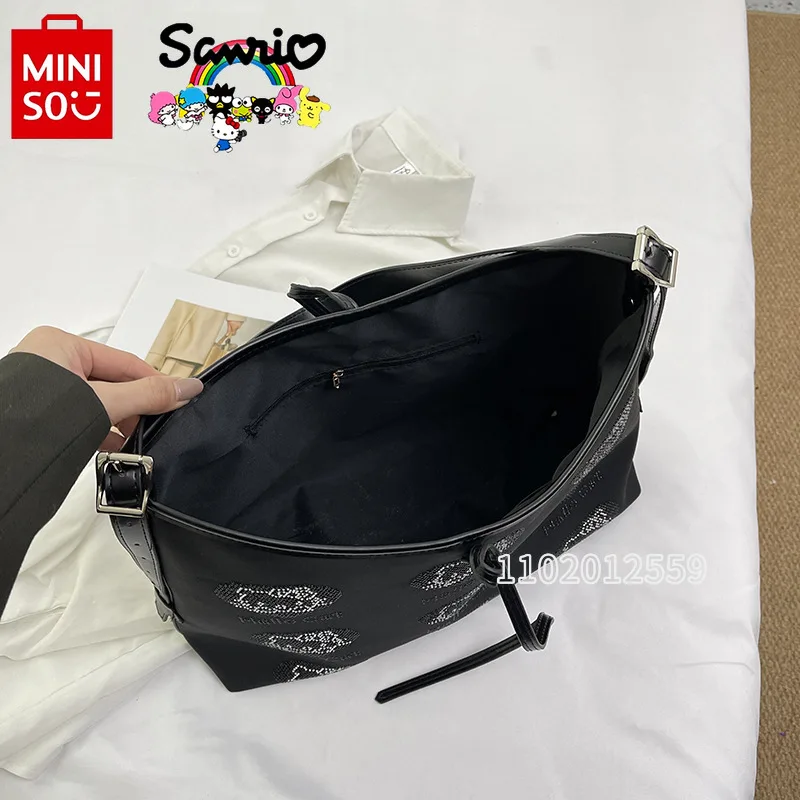 Hello Kitty New Women's Shoulder Bag Luxury Brand Fashion Women's Handbag with Diamond Cartoon Women's Bag Casual Large Capacity
