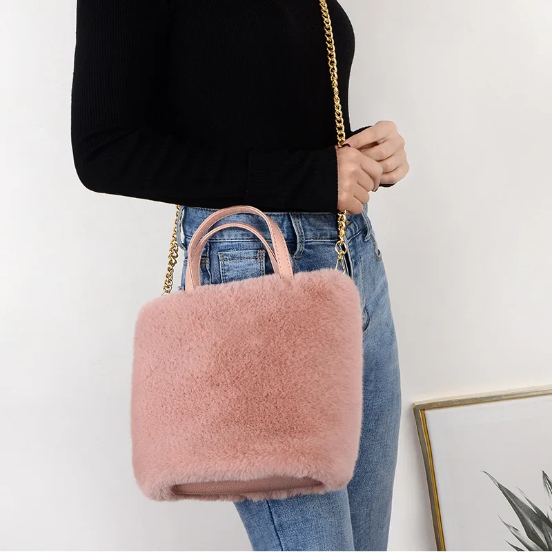 

Retro Winter Faux Fur Leather Ladies Small Handbags Luxury Designer Crossbody Bag for Women Fashion Female Plush Shoulder Bags