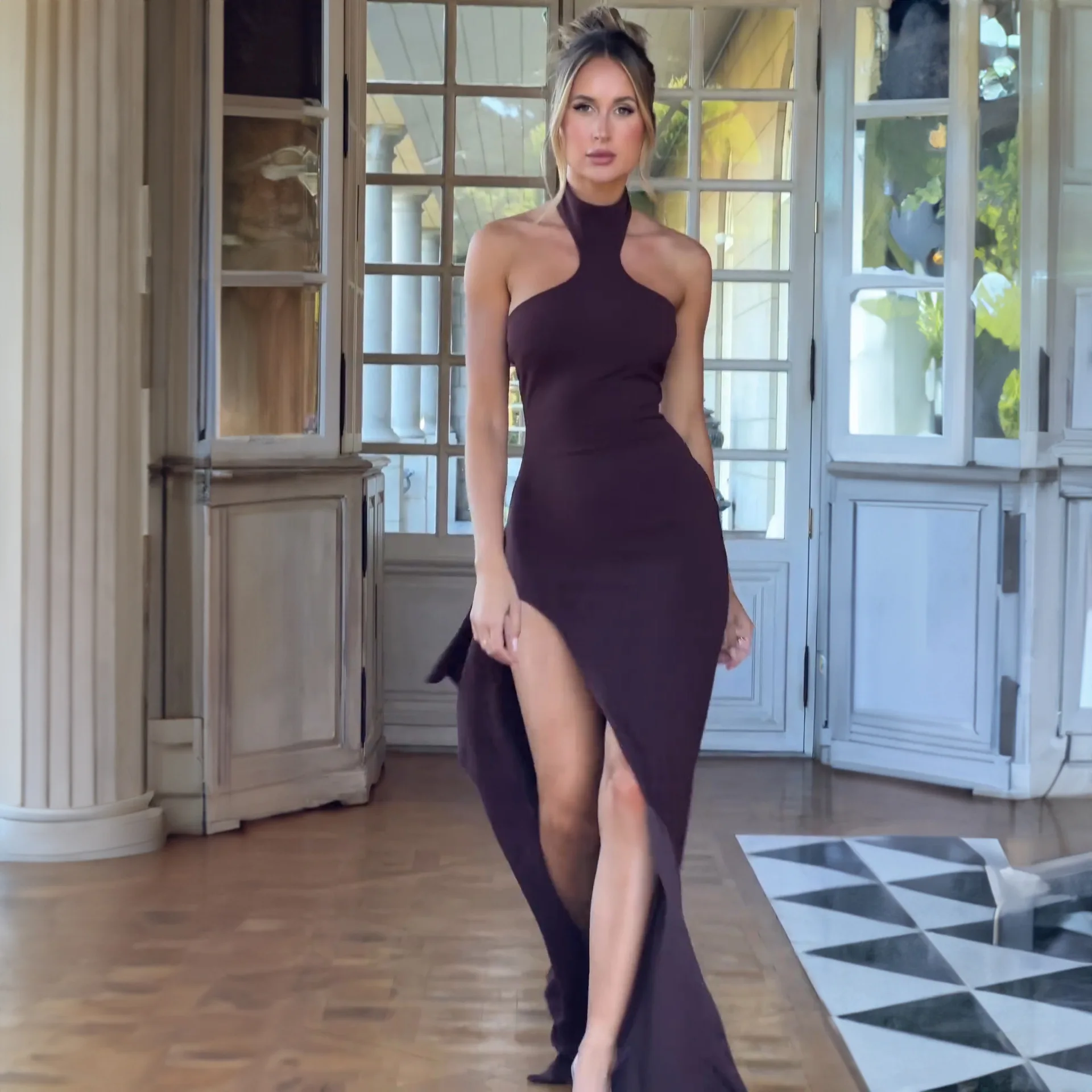 

European and American Style Cross-border 2024 Summer New Neckline Slim Fit Sleeveless Sexy Slit Irregular Long Women's Dress