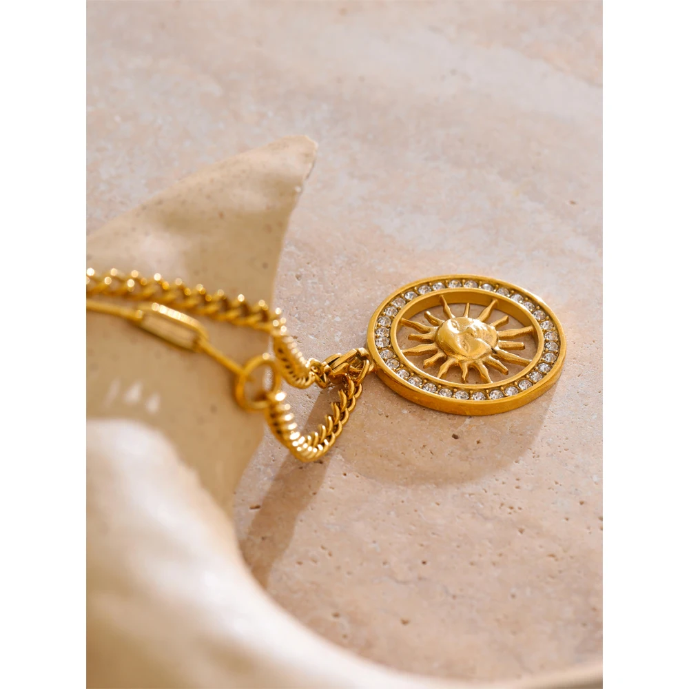 Yhpup Necklace 18K Gold Hollow Pendant