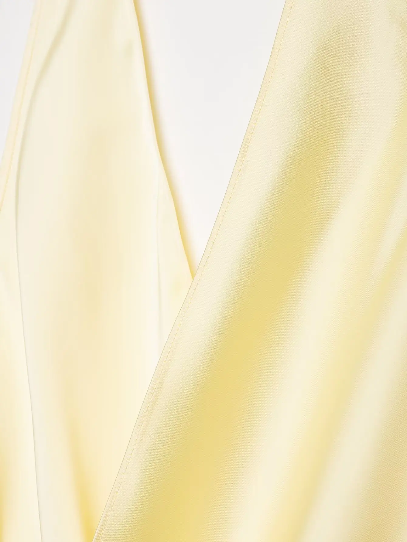 HH Damen Sommer Neue Mode Einfarbiges Seiden-Satin Texturiertes Neckholder-Top Weibliches Elegantes Sexy Rückenfreies Party-Top mit Asymmetrischem Saum – Detail 11