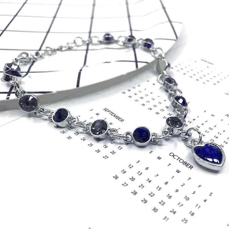 Ladies' Silver Lucky Bracelet, Blue Crystal Heart-shaped Pendant, Pulse High-end Jewelry Gift, Fashionable and Versatile
