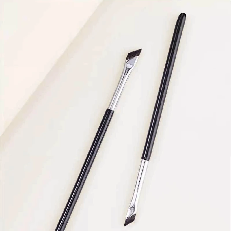 Upgrade Blade Eyeliner Brush Ultra Thin Fine Angle Flat Eyebrow Brush Under The Eyes Place Makeup Brush Precise Detail Brush 4
