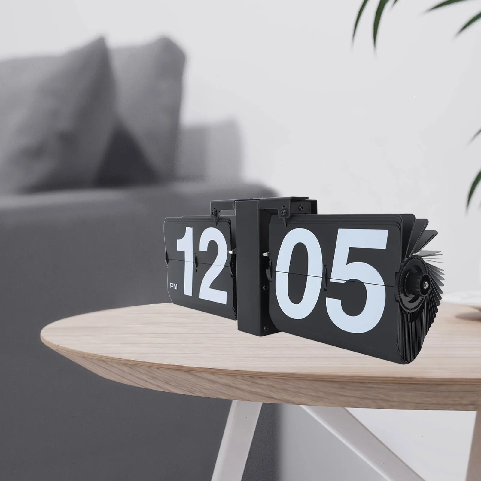 Desktop Mechanical Clock Stainless Steel and PVC Detachable Cards Battery Powered for Living Room table clock