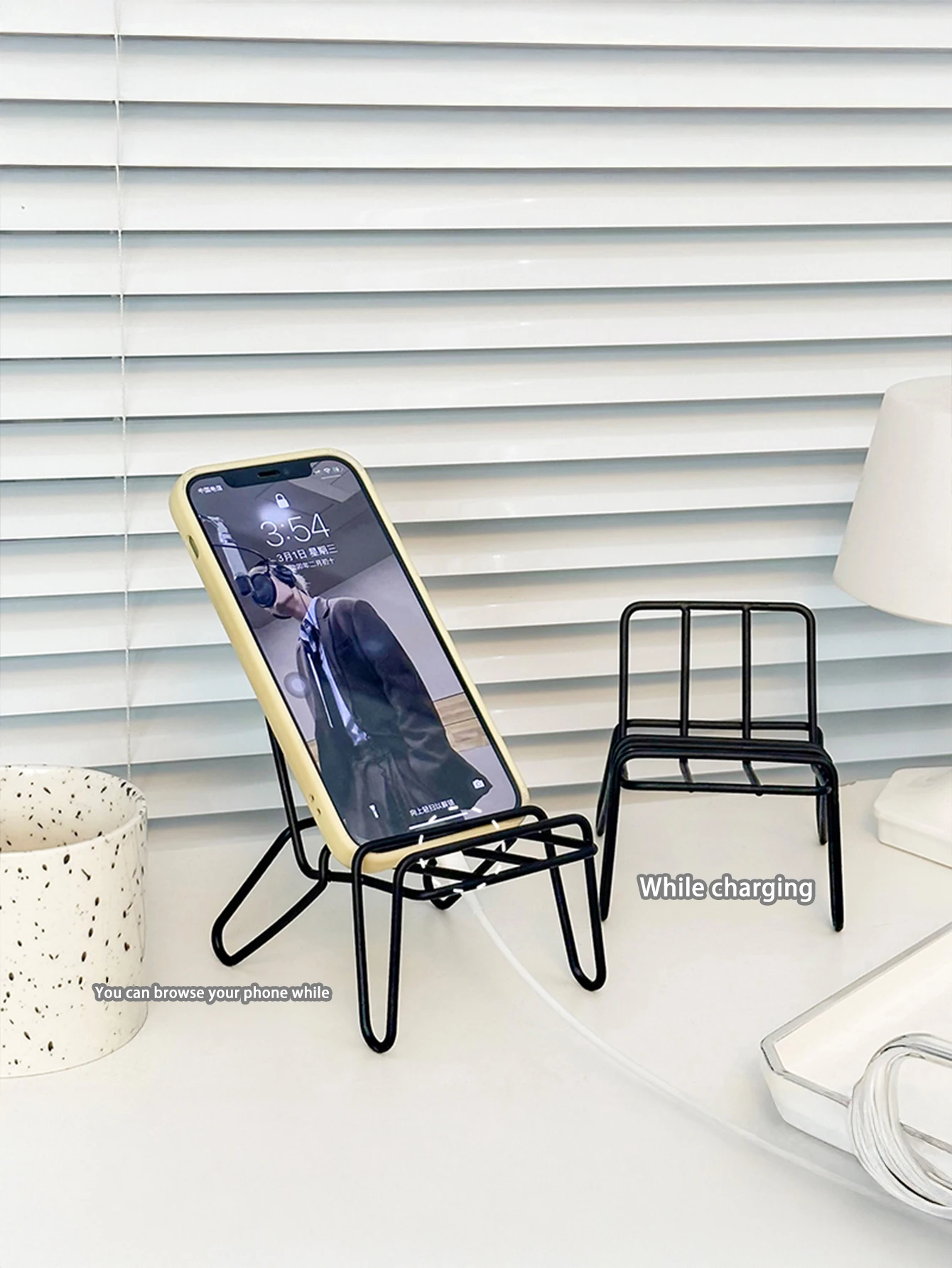 Ergonomic Metal Phone Holder