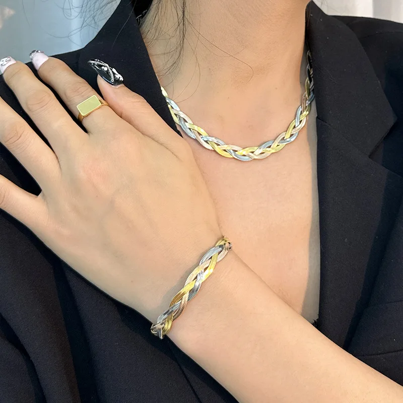 쥬얼리세트 Lucky Hetian Jade Antique Bracelet Creative All-Match Auspicious Cute Female Temperamental Fashion Gifts Femme 14 Fashion Stainless Steel Choker Necklace Bracelet Jewelry Set For Women Punk Gold Silver Color Snake Herringbone Chain