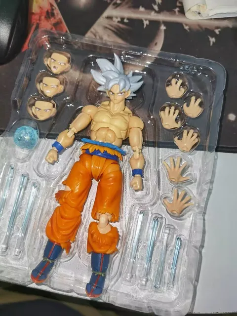 Dragon ball cabelo branco kakarotto saiyan figura de ação móvel ultra  instinto chave do egoísmo son goku modelo brinquedos 16cm - AliExpress