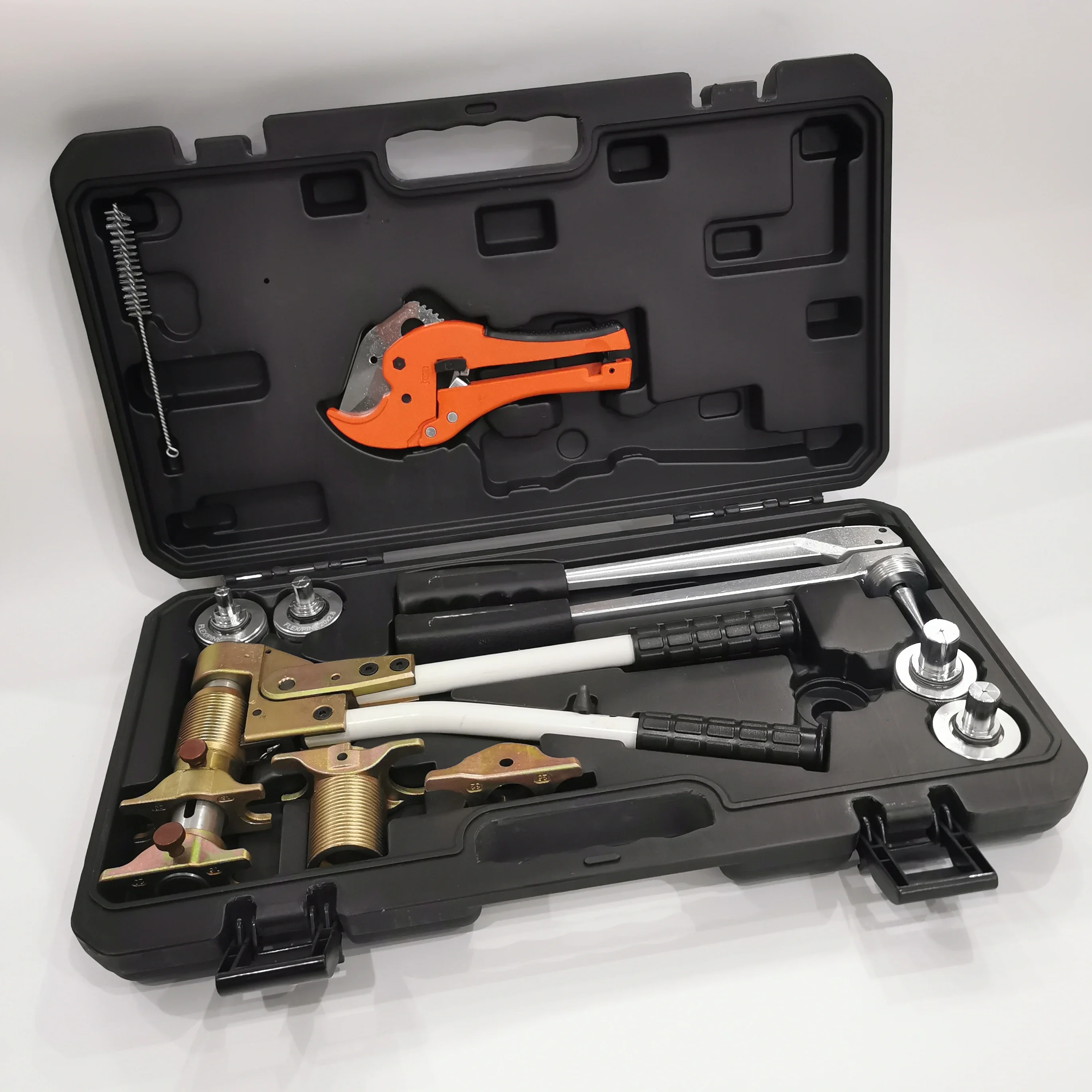 PEX1632 Clamping Tool | Plumbing Crimping Tool for 16–32mm Rehau System Pipe Fittings detail image 1