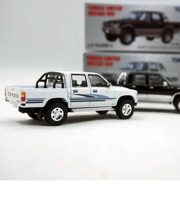 TOMYTEC 1/64 トヨタ ハイラックス 4WD トラック