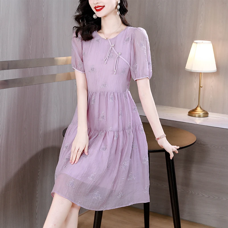 

Новинка лета 2023, фиолетовое платье с вышивкой и коротким рукавом, женское свободное и облегающее платье в китайском стиле с круглым вырезом, богемный Халат