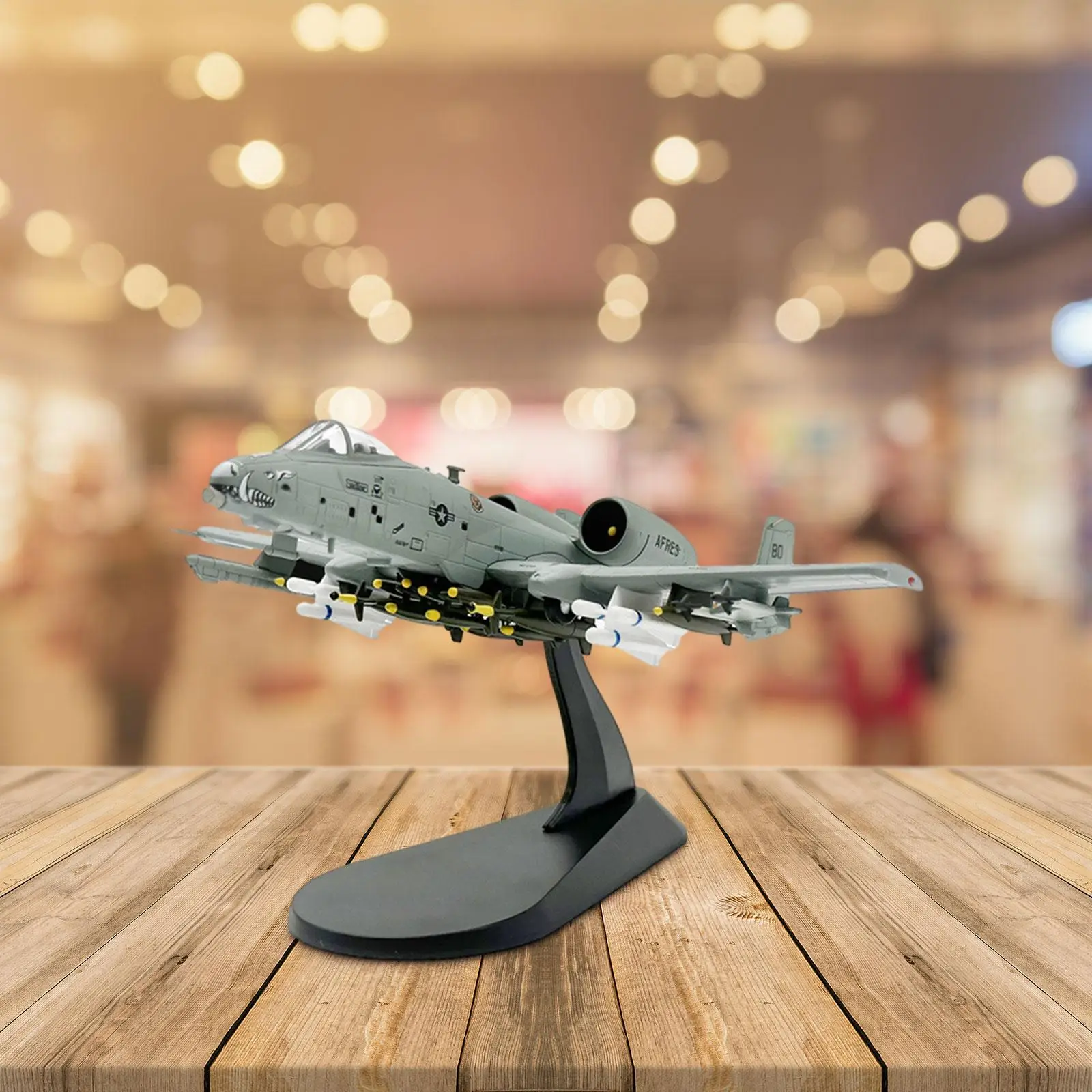 

1:100 Aviation Model Diecast Aircraft Model Decor Aviation Toy
