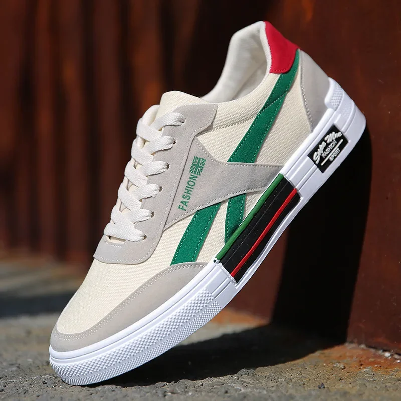 Spring and Autumn New Men's Breathable Canvas Shoes Korean Edition Trendy Board Shoes Casual shoes for Student Men old school 2