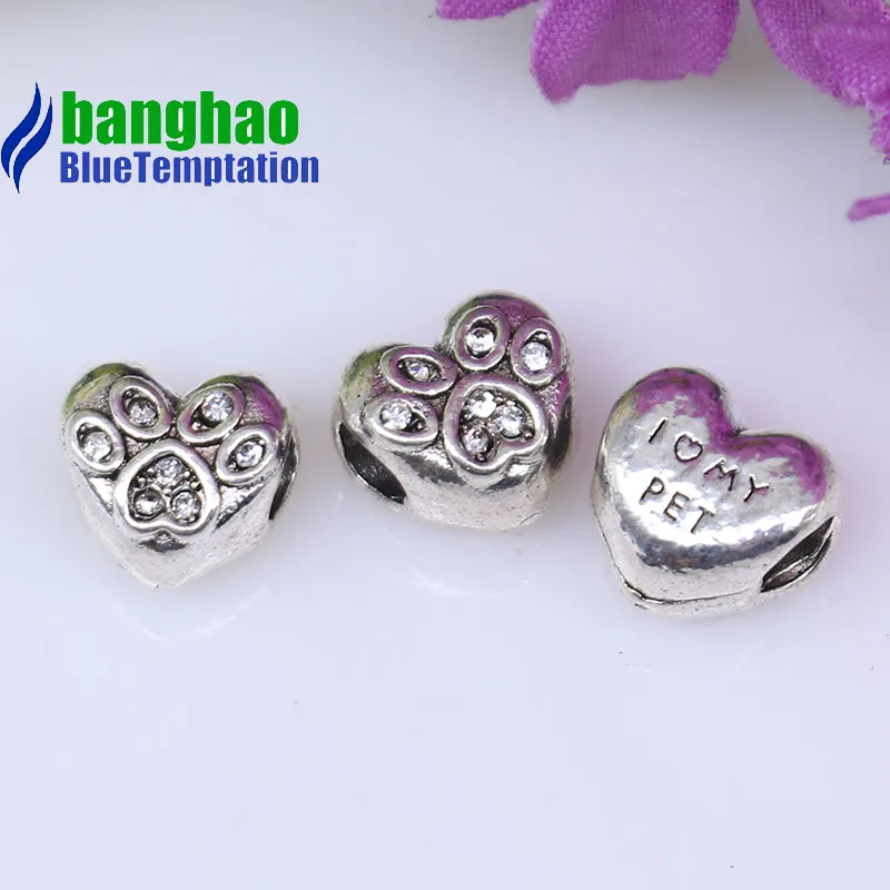 Wholesale DIY Fashion heart footprint Charm for making accessories for jewelry alloy pendants bracelets beads CTB140