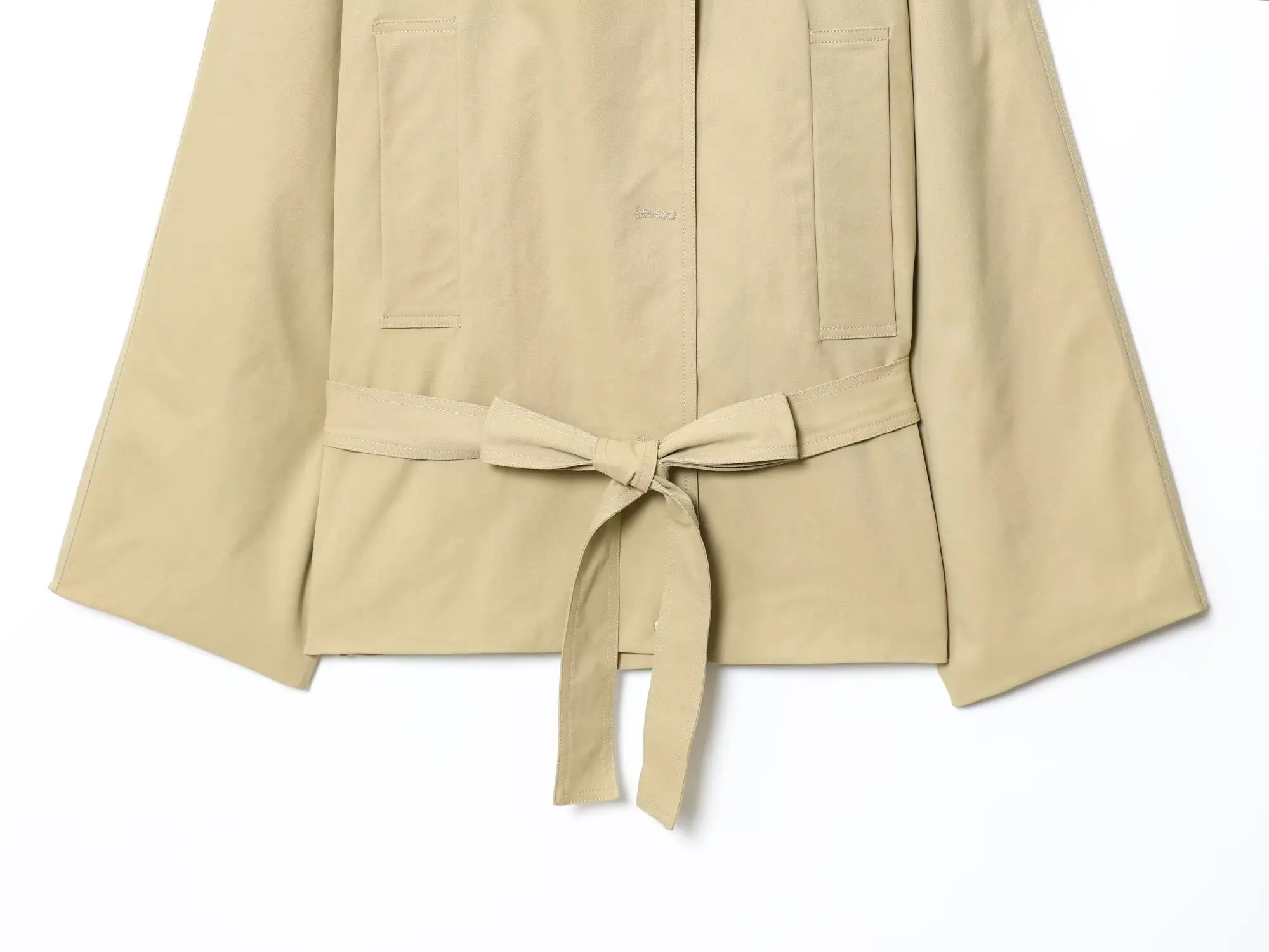 KONDALA Trendy High Street Trenchcoat Shorts Set Damen Pendler Gürtel Trenchcoat, Falten Shorts 2026 Frühling Casual Urlaub Set – Detail 9